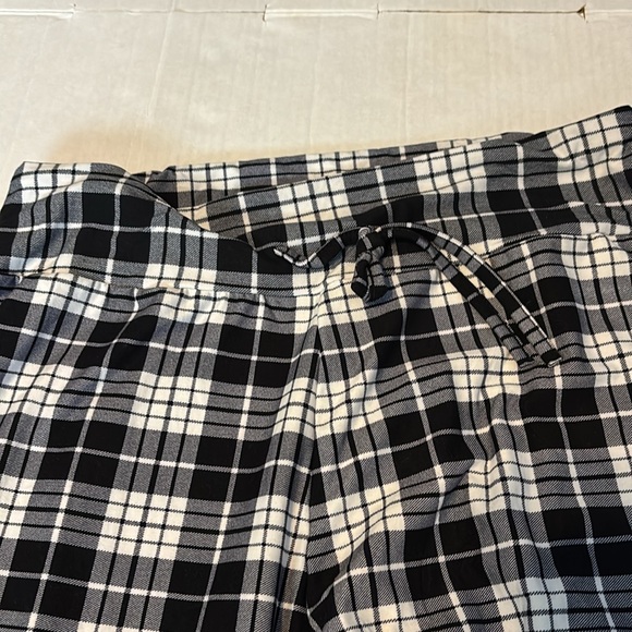 Xl pajama pants for ladiess - Picture 2 of 4